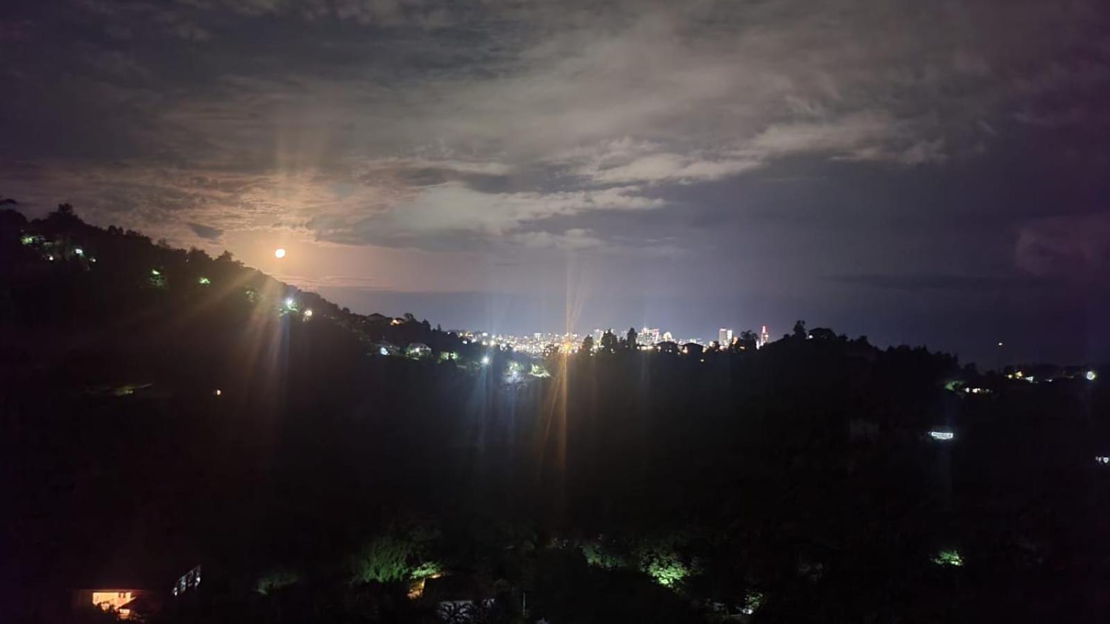فيلة Gantiadi باتومي